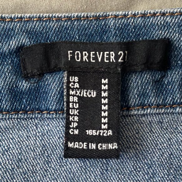Forever 21 Denim Zipper Mini Skirt (Medium) - Picture 3 of 3